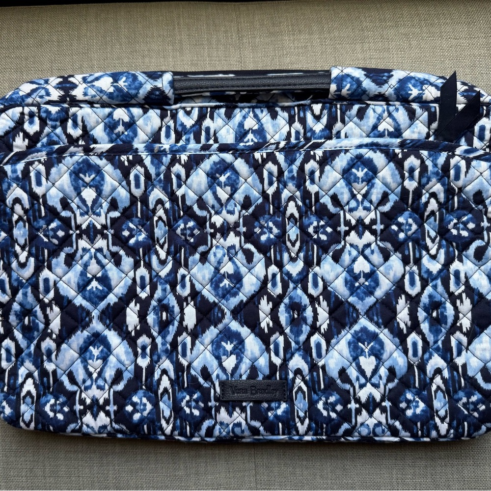 Vera Bradley Ikat Island Laptop Sleeve